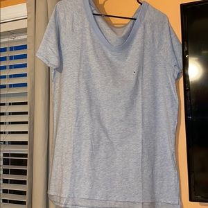 American Eagle V neck